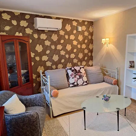 Korter Idyllic In Supilinn With A Balcony, Private Parking And Contact-free Entrance *