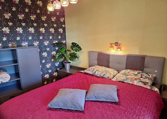 Апартаменты Idyllic In Supilinn With A Balcony, Private Parking And Contact-free Entrance